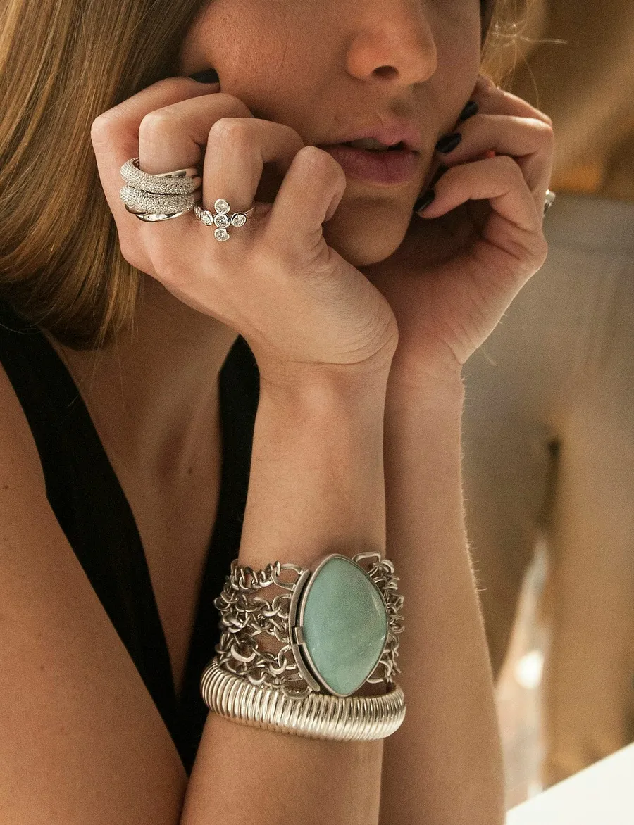 Larger jewelry pieces photography