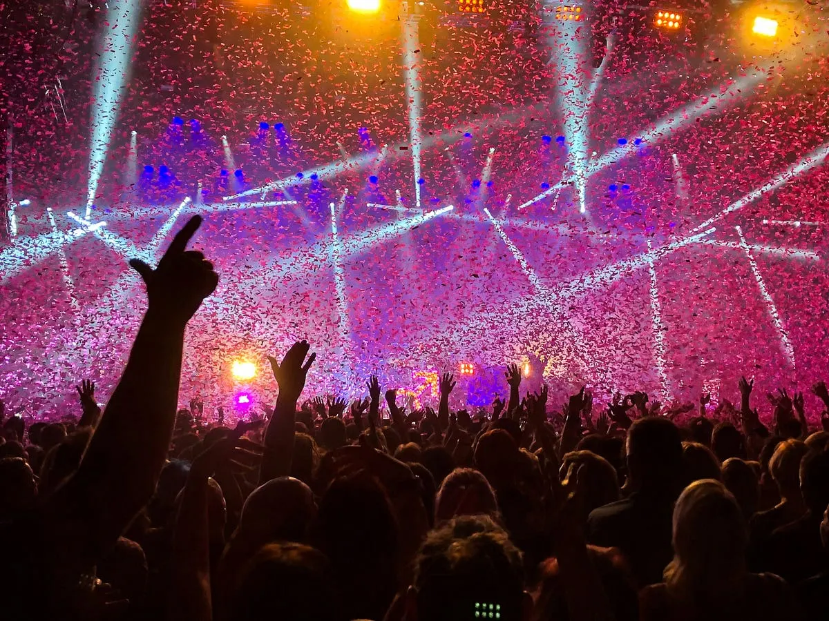 Best Lens for Concert Photography