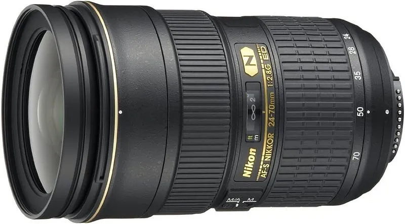 Nikon 24–70mm f/2.8G ED