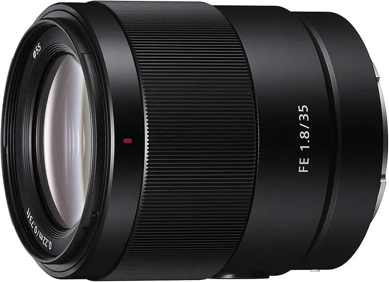 Sony FE 35mm f/1.8