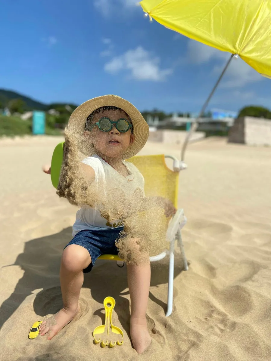 child in beach