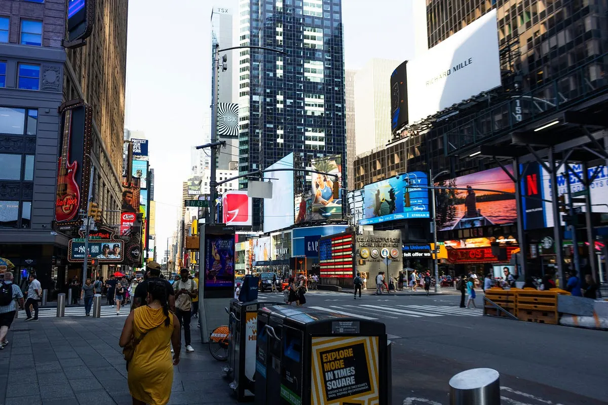 How to improve street photography skills
