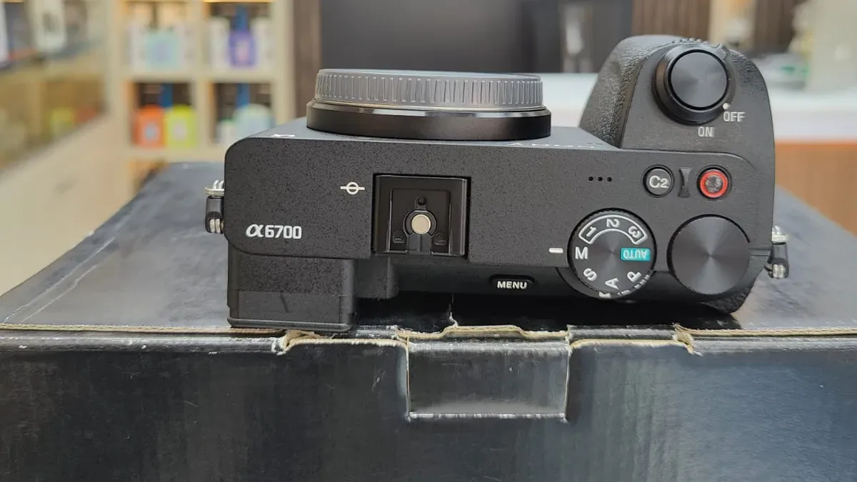Which Camera Shooting Mode Should You Use? Auto, P, A, S and M Explained